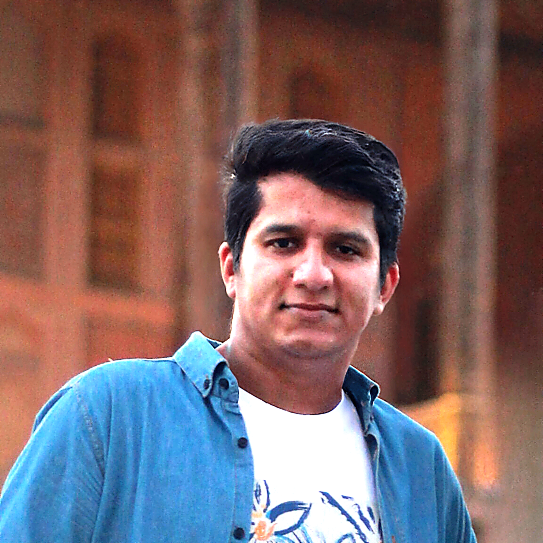 Meghdad Noushak